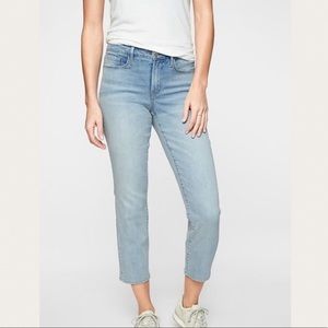 Athleta Sculptek slim straight denim jean Sz 6